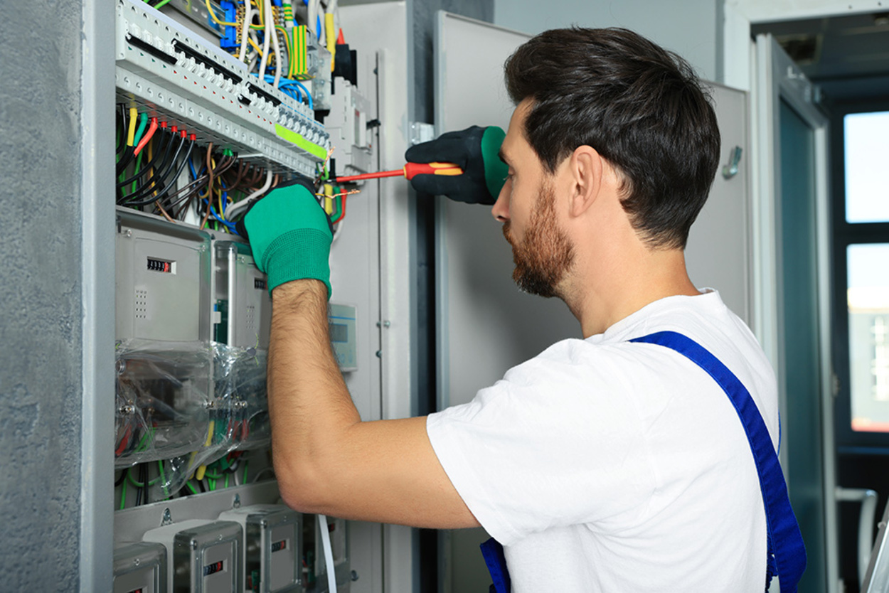 Nieder­spannungs­anlagen bei Elektro Heigl in Pentling